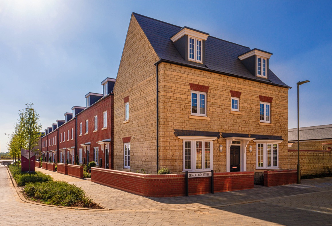 Hemins Place at Kingsmere Bicester Village Pitchbook Property